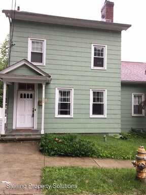 Foto del edificio - 32 Maple St