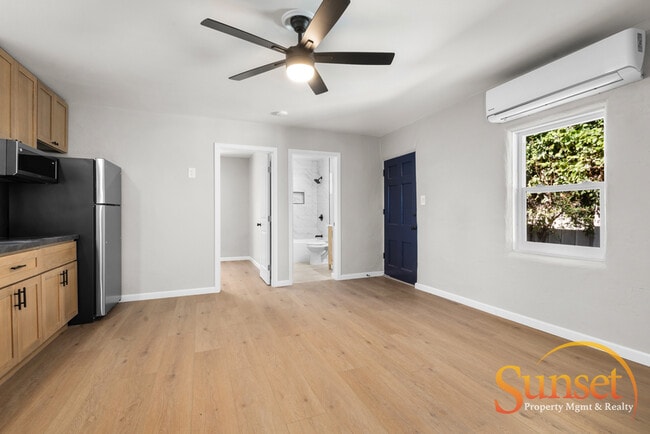 Building Photo - 4628 Altadena Ave.