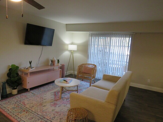 Amber Ridge Apartments Greensboro Nc Apartments Com Amber Ridge Apartments Greensboro Nc Apartments Com