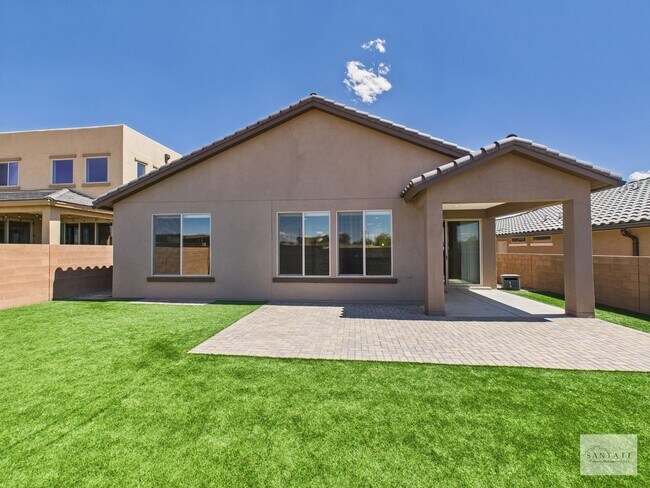 Building Photo - 3-Bedroom Plus Office Home in New Colibri ...