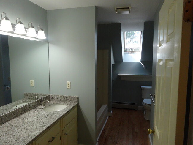 Bathroom - 106 Ponemah Rd