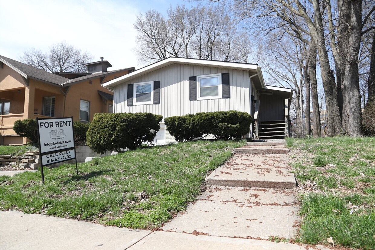 Primary Photo - 4150 Eaton St