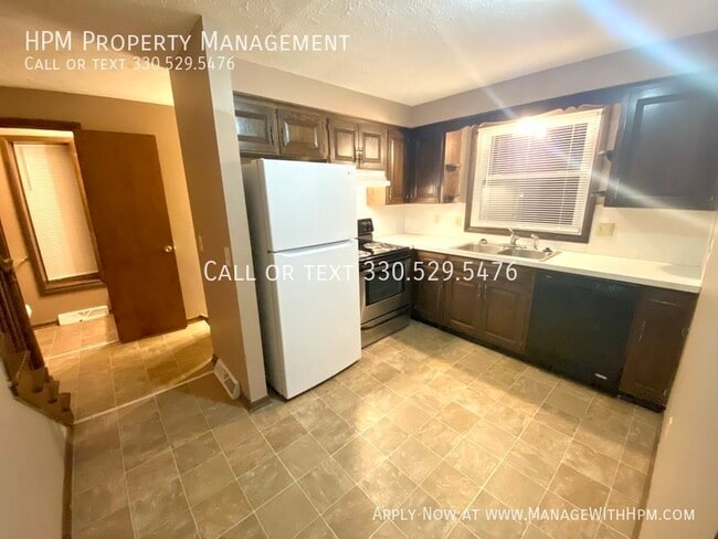 Building Photo - Half Off First Month Rent Special