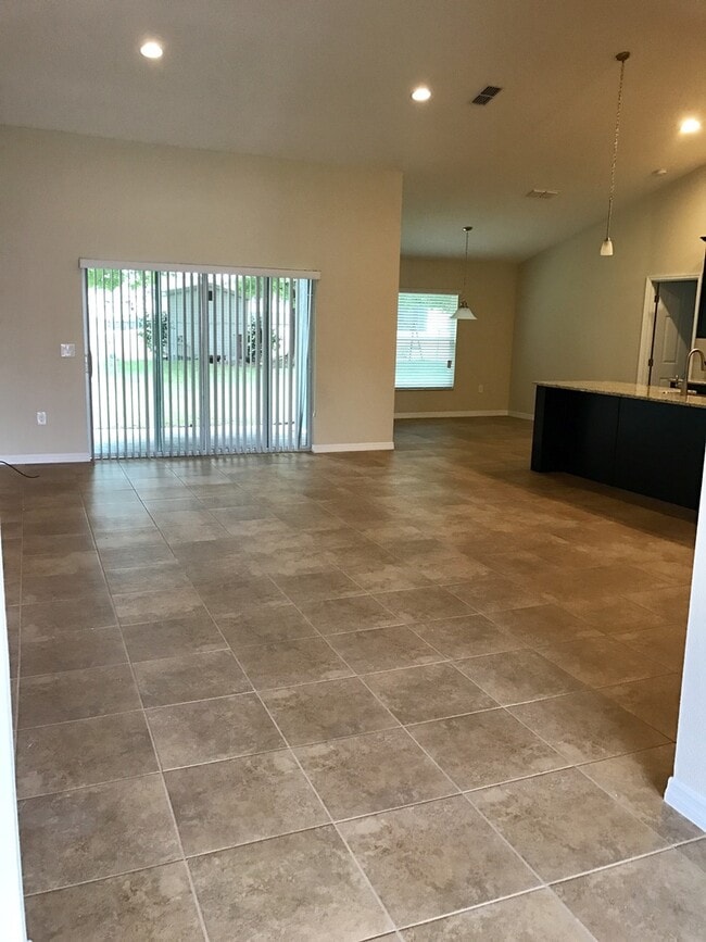 Foto del edificio - MOVE IN SPECIAL-Beautiful Energy Efficient 3/2 Home in St. Cloud