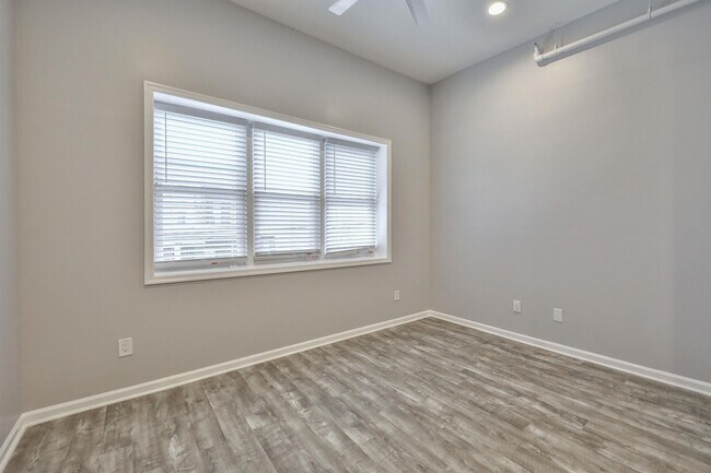 Foto del edificio - 400 W Penn St