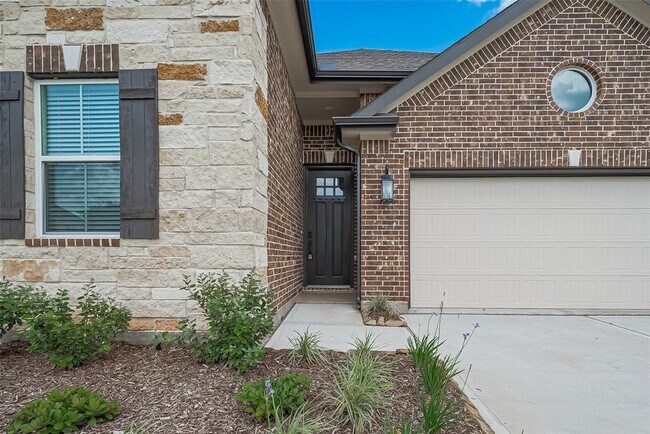 Building Photo - 2627 Clapbread Ln