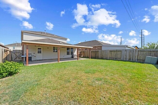 Foto del edificio - 5711 Water Violet Ln