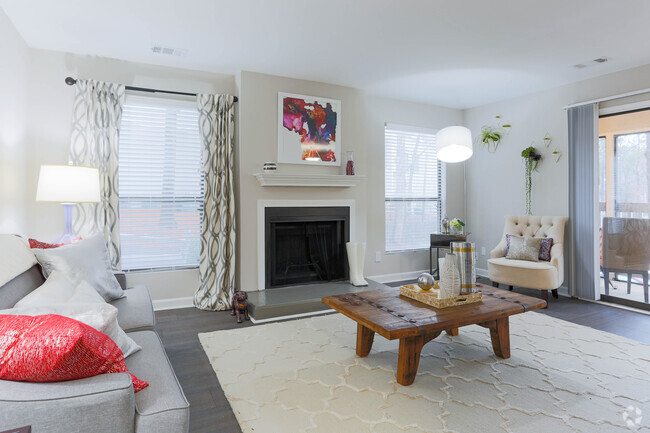 2BR, 2BA - 1,350 SF - The Reserve at Ridgewood