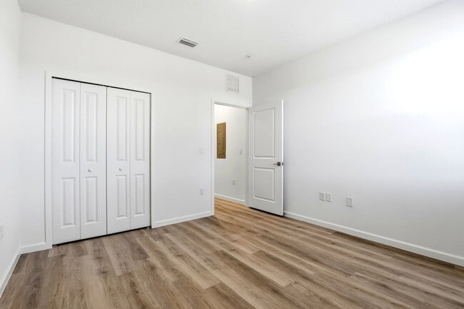 Interior Photo - Venture Apartments