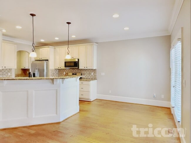 Building Photo - 415 Stranraer Ct