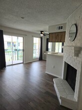 Building Photo - 250 El Dorado Blvd