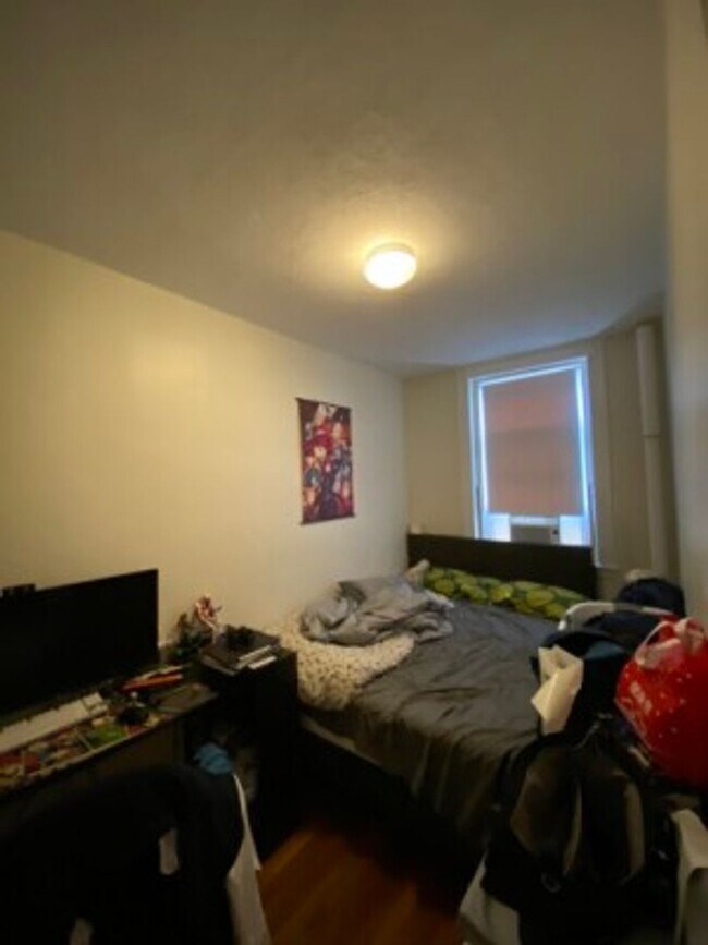 Foto del edificio - 109 Brainerd Rd