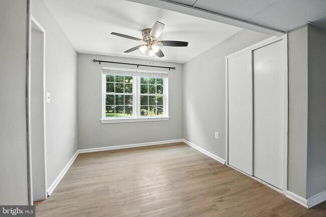 Foto del edificio - 6613 10th St