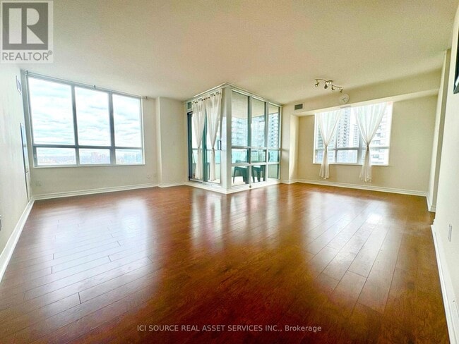 Building Photo - 335 Rathburn Rd W