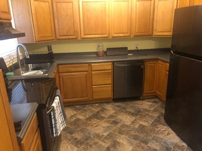 Foto del edificio - 1410 W 2nd St