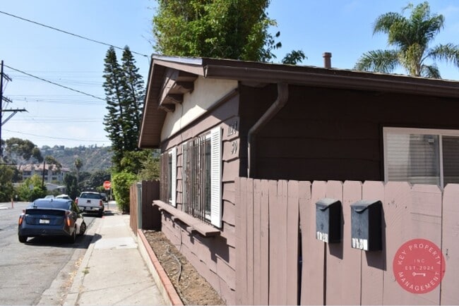 Foto del edificio - 1128-1130 COLUSA STREET