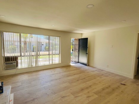 Building Photo - 13282 Verde St
