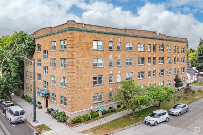 Foto del edificio - Pennington Apartments