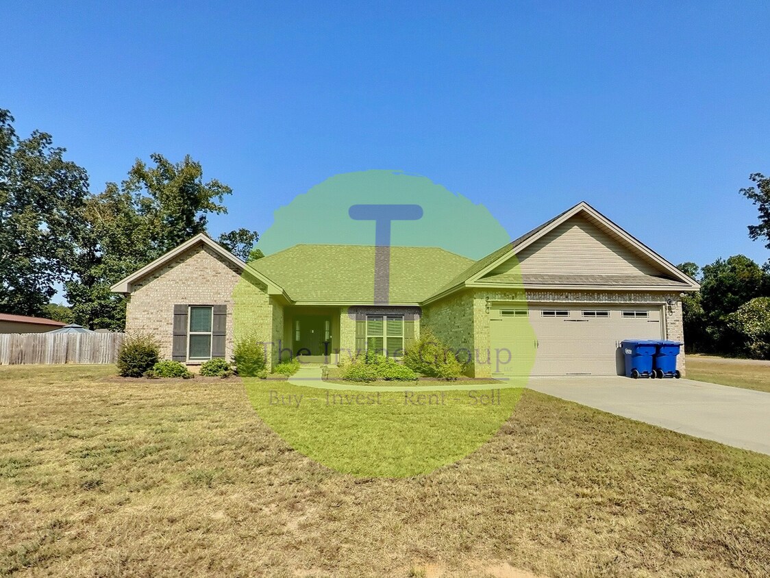 Primary Photo - 4/2 home in Deatsville! Move in ready!