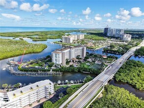 Building Photo - 13105 Vanderbilt Dr