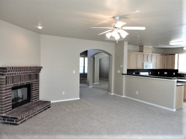 Foto del edificio - 2221 Plainfield Ct