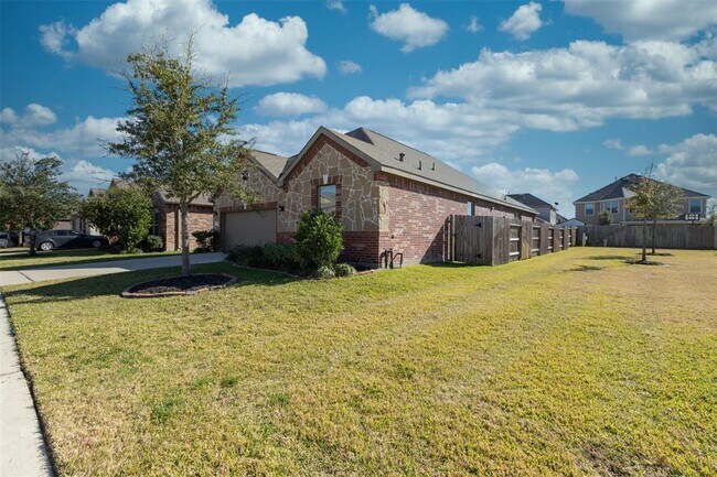 Foto del edificio - 24039 Buffalo Cove Ln