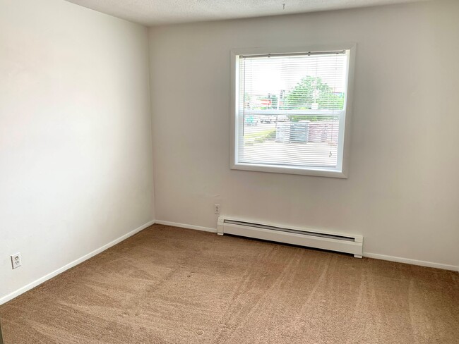 Bedroom - 2055 Blairs Ferry Rd NE