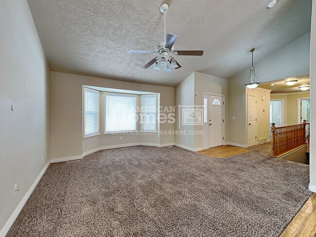 Building Photo - 1245 E 640 S