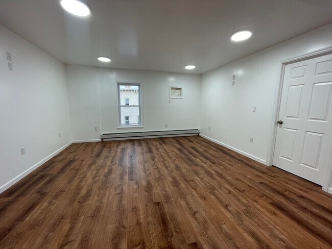 Foto del edificio - 167 3rd St