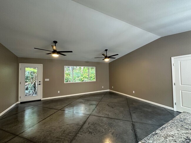 Building Photo - 11-3875 Liona St. Volcano, HI 96778