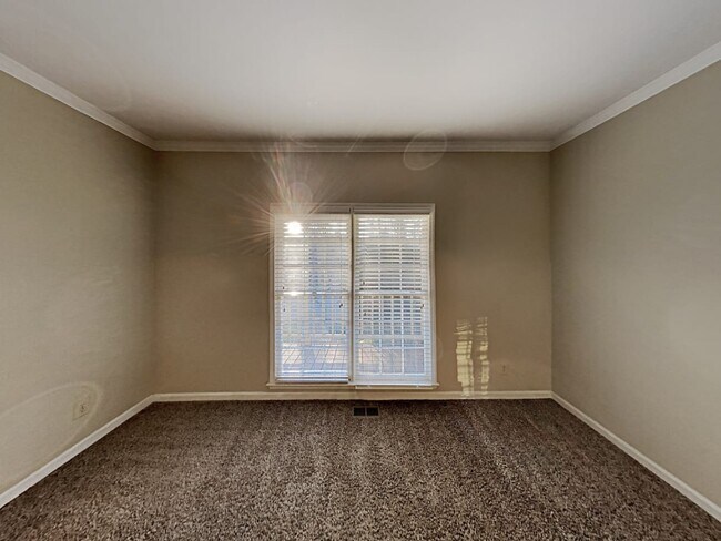 Foto del edificio - 1410 Olde Forge Ln