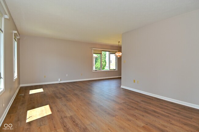Foto del edificio - 641 S Grant St