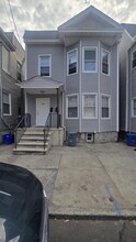 Building Photo - 830 S 18th St