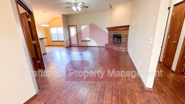 Foto del edificio - 1704 January Pl