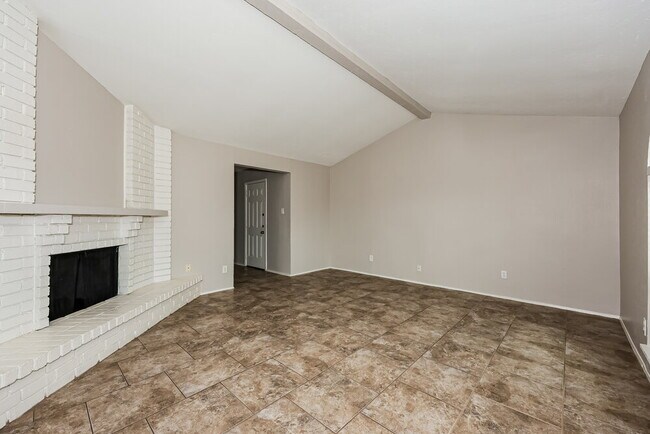 Foto del edificio - 7438 Emory Oak Ln