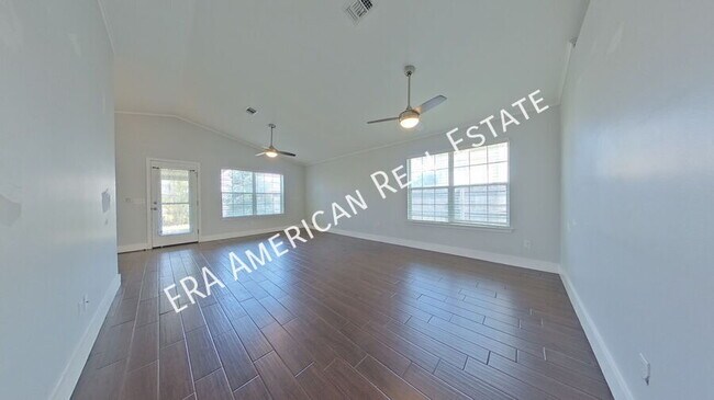 Building Photo - 415 Pristine Water Ln