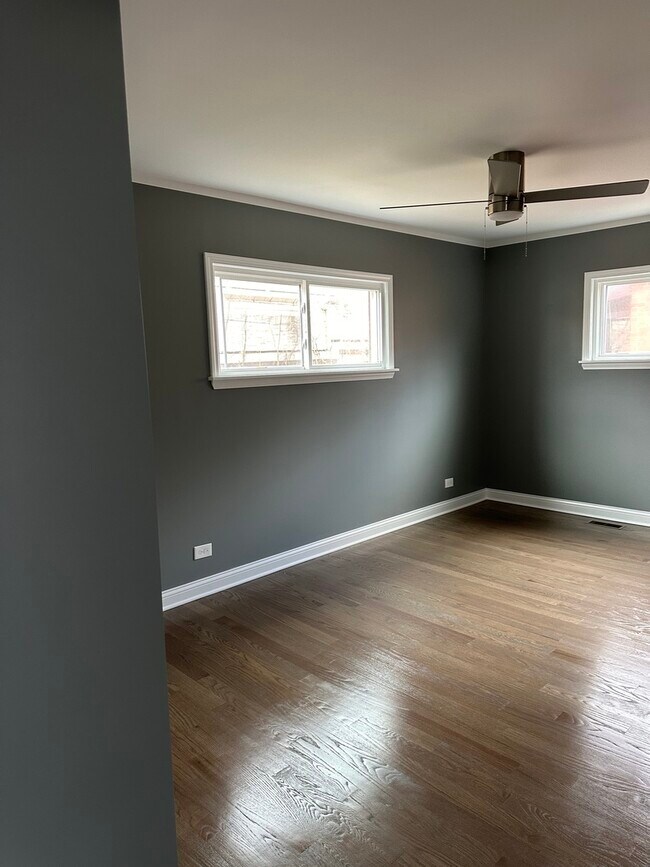 Foto del edificio - 1815 171st St
