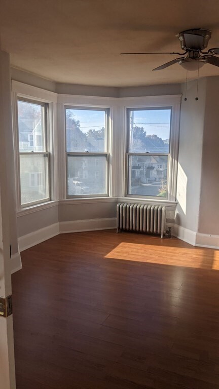 Building Photo - 137 Cedar St