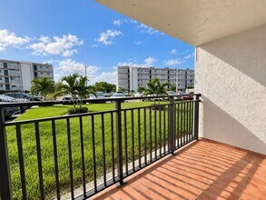Building Photo - 14150 SW 84th St
