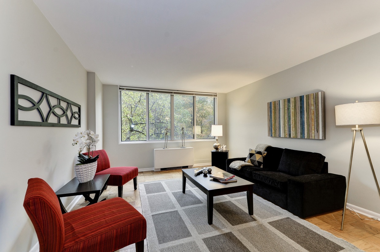 Large Living Room with Park Views - 2939 Van Ness St NW