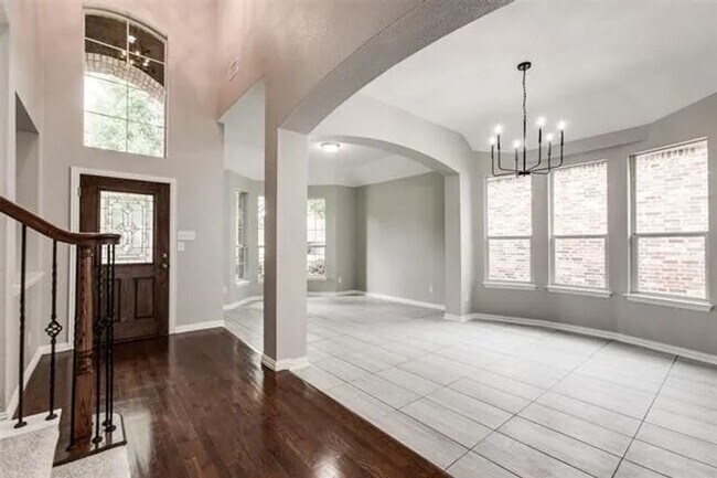 Foto del edificio - Stunning 4BR House in McKinney