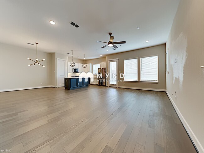 Building Photo - 3 br, 2.5 bath House - 1519 Biondo Way