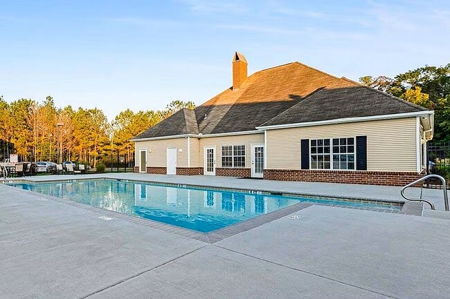 Piscina y casa club - Cypress Park