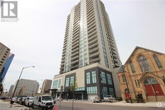 Building Photo - 505-1505 Talbot St