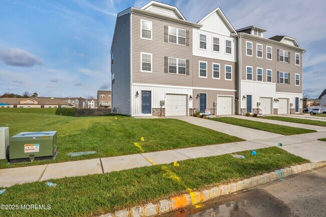 Building Photo - 216 Sandy Rdg Rd