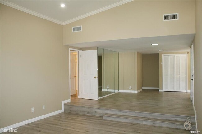 Building Photo - 4 br, 2 bath House - 17270 Mayerling St