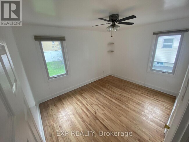 Photo du bâtiment - 304 Frontenac St