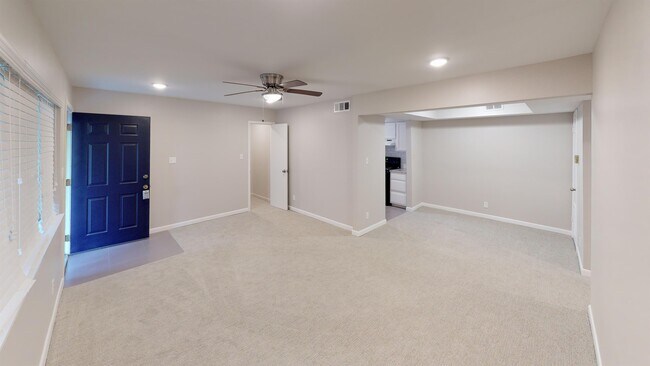 Foto del edificio - 7321 S Yale Ave