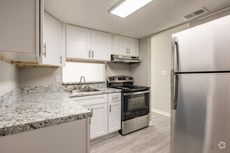 Interior Photo - The Cobb Apartments-Townhomes