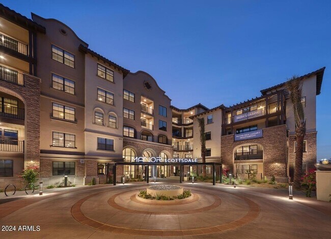 Building Photo - 13220 N Scottsdale Rd